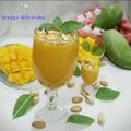 Bhumi Parikh's cooksnap of when they made મેંગો મિલ્ક શેક (Mango Milk Shake Recipe In Gujarati).