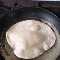El cooksnap de chechaza1 cuando hizo Pan pita al sartén.