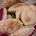 El cooksnap de Karina cuando hizo Pan pita o pan árabe.