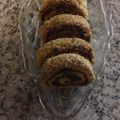 صورة من hiam zahab، شاركها بعد تجربة وصفة اصابع التمر 😋😋