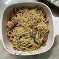 Cooksnap Aznal Ariff Zakaria semasa beliau membuat Spaghetti Aglio Olio.