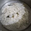 Cooksnap dari Binti Sae untuk resep Ketan Kuning Bumbu Serundeng Pedas Manis gurih