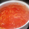 El cooksnap de Vic Gros cuando hizo Sopa de pluma con salsa de jitomate🍅.