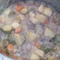 Cooksnap από EleniAV στη συνταγή Χοιρινό με πατάτες, καρότα και κολοκυθάκια αυγολέμονο στη χύτρα