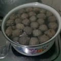 Cooksnap dari Gestry Chaniago untuk resep Bakso Sapi..kenyal tapi lembut 😁👌👍