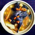 Cooksnap của Kim Dung . khi họ làm theo món Gà ác hầm thuốc bắc