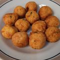 Cooksnap dari Lucia Endar Puspitaningrum untuk resep 🥕bola bola mie🥕
