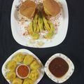 Rekha Vora's cooksnap of when they made વડા પાઉં (Vada Pav Recipe In Gujarati).