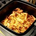 Ferencné Becsei Irénke Cooksnap-ja, amikor elkészítette a(z) Sült burgonya légkeveréses sütőben receptet.