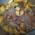 Cooksnap από KAT L στη συνταγή Χοιρινές μπριζόλες λεμονάτες στη χύτρα με πατάτες