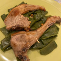 El cooksnap de astrid badia cuando hizo Chuletas de cordero sobre manto de judías verdes.