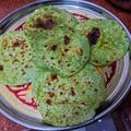 pinky makhija का कुकस्नैप जब उन्होंने पालक पूरी (palak poori recipe in Hindi) बनाया था।