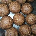 Vrunda Shende's cooksnap of when they made शेंगदाणा लाडू (shengdana ladoo recipe in marathi).
