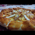El cooksnap de Damaris González cuando hizo Pizza con borde relleno de queso.