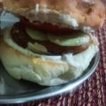 ChefNandani Kumari का कुकस्नैप जब उन्होंने आलू चीज़ बर्गर (aloo cheese burger recipe in Hindi) बनाया था।