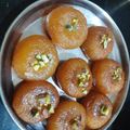 Saranya Vignesh's cooksnap of when they made Balushai mithai.
