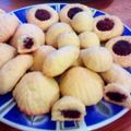 JasminaCZ's cooksnap of when they made Maamoul of Easter.