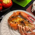 假日煮兩味 的 芝士蒜蓉焗龍蝦 cooksnap