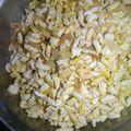 APalak का कुकस्नैप जब उन्होंने मुरमुरा और पोहा नमकीन (murmura aur poha namkeen recipe in Hindi) बनाया था।