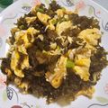 藍海冰心 的 雨來菇炒蛋 cooksnap