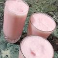 Abhilasha Singh का कुकस्नैप जब उन्होंने रूह अफजा वाला ठंडा दूध (Rooh afaza wala thanda doodh recipe in hindi) बनाया था।