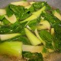Cooksnap MocQue semasa beliau membuat Sup Sawi Jepun / Pak Choy Simple.