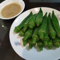 月薪嬌妻 的 秋葵佐胡麻醬 cooksnap