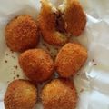 Cooksnap dari Ernawati M N Djelau untuk resep Bola bola pisang coklat lumer
