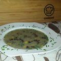 S mint Sanyi Cooksnap-ja, amikor elkészítette a(z) Különleges krumplileves receptet.