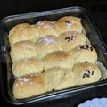 Cooksnap dari Wisnu “Mas Drummer” Dewantara untuk resep Japanese Milky soft bread (roti sobek ala Jepang) tanpa mixer