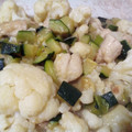 El cooksnap de Elena C cuando hizo Wok de puerro, coliflor, calabacín y pollo.