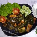 Cooksnap dari Intan Zahra Al Arsyad (Bunda'Reycha) untuk resep Ayam Goreng Pandan ala Thailand - Gai Hor Bai Toey