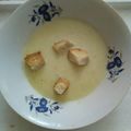 Gábor Oláh Cooksnap-ja, amikor elkészítette a(z) Fokhagymakrémleves receptet.