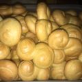 Cooksnap από Αργυρώ Κουτσογιάννη στη συνταγή Αφράτα Πασχαλινά κουλουράκια!