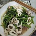 Cooksnap của Nguyên Thi Mông Tuyên khi họ làm theo món Mực xào rau muống