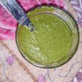 Chutki का कुकस्नैप जब उन्होंने लहसुन हरे धनिए की चटनी (lahsun hare dhaniye ki chutney recipe in Hindi) बनाया था।