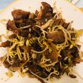 方鈞德 的 [吃菜] 豆芽菇菇炒黑木耳 cooksnap