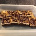 Kósa Lőrinc Cooksnap-ja, amikor elkészítette a(z) Túrós-meggyes 🍒 kakaós kevert receptet.