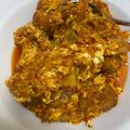 Cooksnap Mademoiselle aenanadh semasa beliau membuat Kentang Pecah Telur.