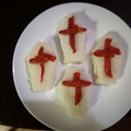 El cooksnap de Fanny Obon cuando hizo Sándwiches tumbas ☠️ de queso 🧀 y anchoas para Halloween 🎃 👽💀.