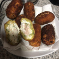 El cooksnap de Marianela Peña cuando hizo Felafel de garbanzos rellenos con jamón y queso Philadelphia 🇮🇳.