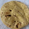 Ritu Dalal's cooksnap of when they made જુવાર મસાલા રોટલા(Jowar Masala Rotla Recipe In Gujarati).
