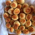 Katalin Bakos Cooksnap-ja, amikor elkészítette a(z) Puha, könnyű sajtos pogácsa receptet.
