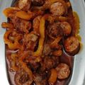 Cooksnap από dcroula στη συνταγή Χωριάτικα λουκάνικα με σάλτσα τομάτας