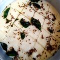 daksha a Vaghela 's cooksnap of when they made સેન્ડવીચ ઢોકળા (Sandwich Dhokla Recipe In Gujarati).