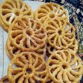 کوک اسنپ Fatimah Karimy بعد از امتحان کردن شیرینی پنجره ای😋.