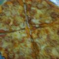 Cooksnap dari Linda Nirmala untuk resep Pizza Teflon (super easy)