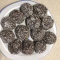 Judit Popa Cooksnap-ja, amikor elkészítette a(z) Keto kókuszgolyó (Ketogén) receptet.