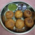 Sangita Vyas's cooksnap of when they made મગદાળ ખસ્તા કચોરી (mug dal khasta kachori recipe in gujarati).