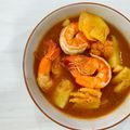 รูป Cooksnap ของ เชฟกระทะสีฟ้า เมื่อเขาทำ แกงส้มกุ้งใส่สับปะรด